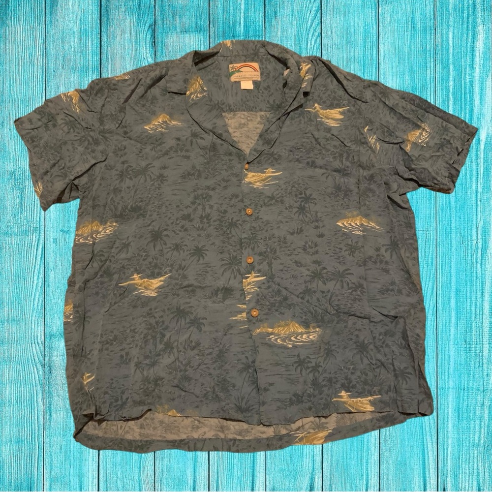 Men’s Vintage Hawaiian Button Up Down Shirt Beach Shirt Paradise Found